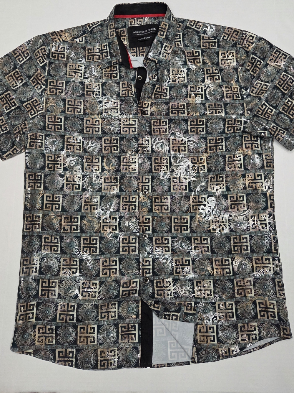 American Black & Gray Geometric Shine Short-Sleeve Dress Shirt